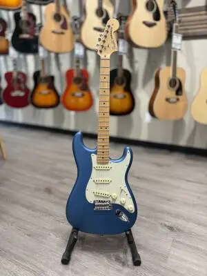 Fender - 011-4912-302