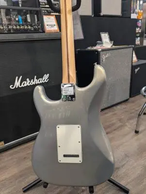 Fender - 014-4503-581 2