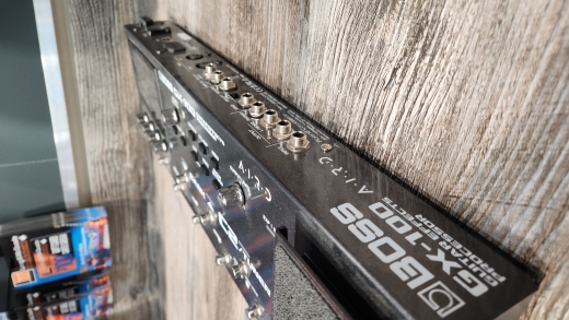 Store Special Product - BOSS - GX-100