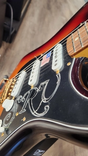 Fender - SRV Stratocaster 2023 2