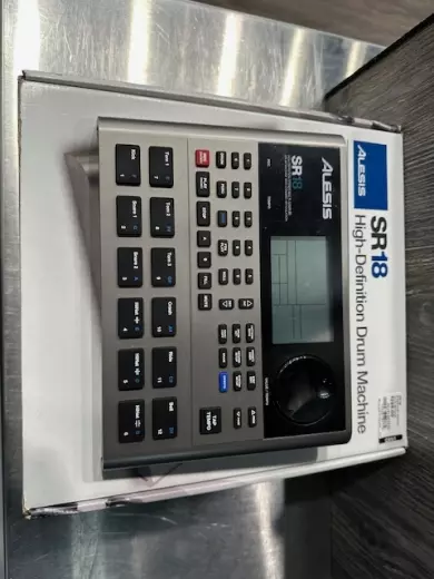 Alesis - SR-18