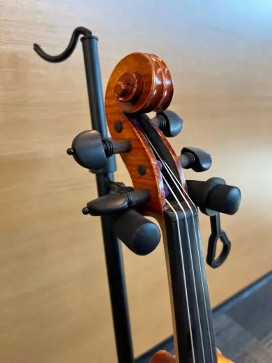 Joseph K Mirth - Model 309 3/4 Violin Outfit 2