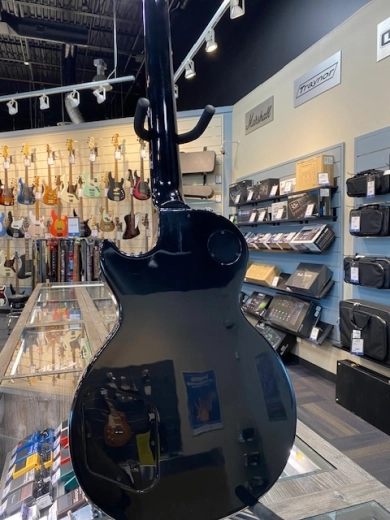 Gibson Les Paul Studio Ebony W/Soft Case 4