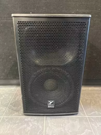 Yorkville Sound - EF12P