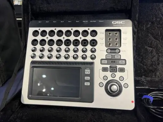 QSC - TOUCHMIX-16