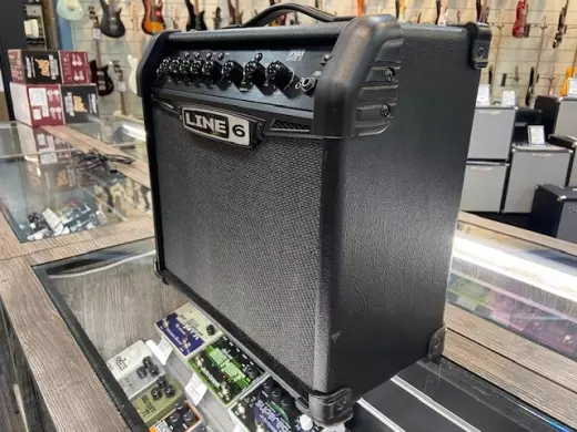 Line 6 - SPIDER15-CLASS 2