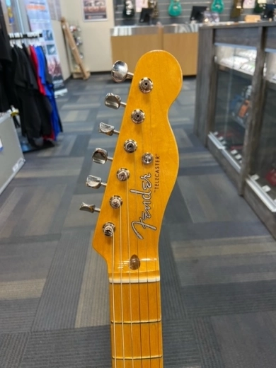 Fender - 011-0312-850 2