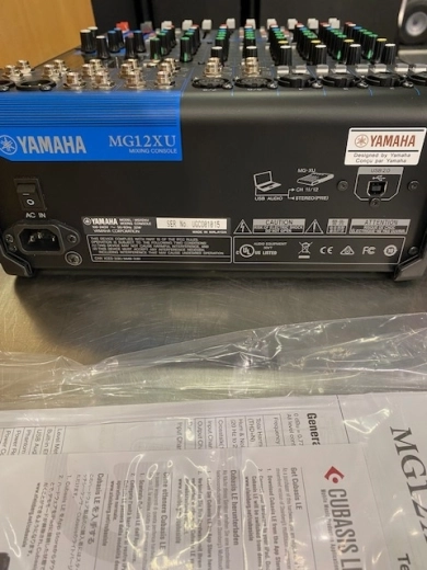 Yamaha - MG12XU 2