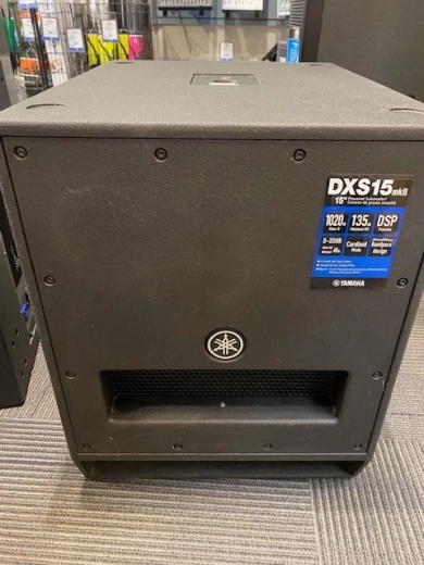 Yamaha - DXS15 MKII 2