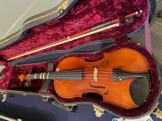 SCHOENBACH 1/2 SIZE VIOLIN OUTFIT