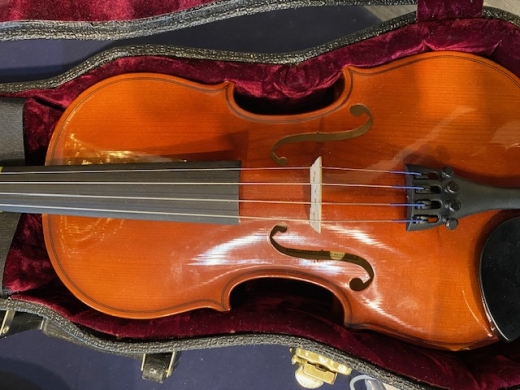 SCHOENBACH 1/2 SIZE VIOLIN OUTFIT 3