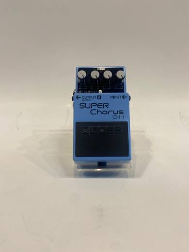 BOSS Super Chorus Pedal | Long & McQuade