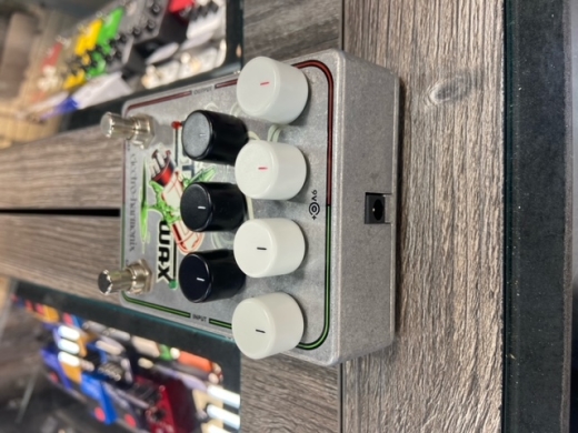 Gear Hunter | Electro-Harmonix - HOT WAX