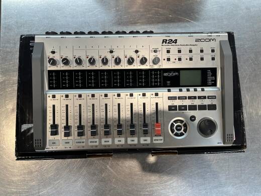Zoom R24 - SD Recorder/Interface/Controller | Long & McQuade