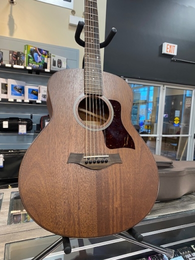 Taylor Guitars - GTE MAHOGANY