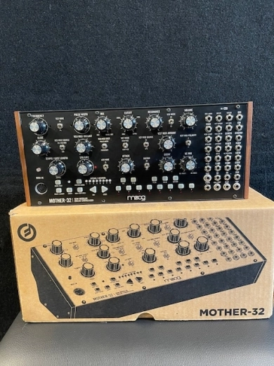 Moog - MOTHER-32