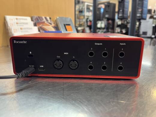 Focusrite Scarlett 4i4 4th Gen Audio Interface