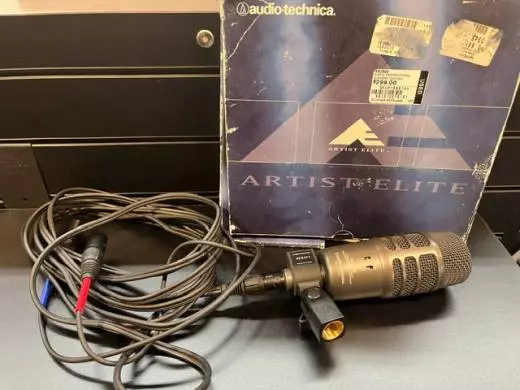AUDIO-TECHNICA DUAL ELEMENT KICK MIC