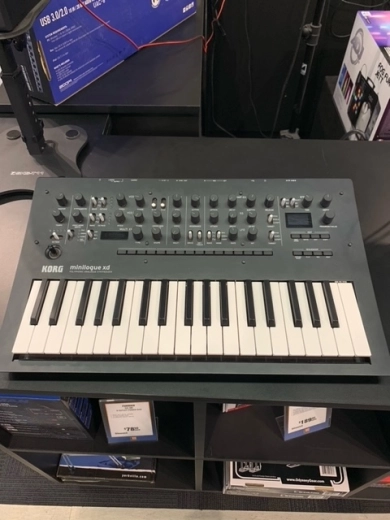 Korg - MINILOGUE XD