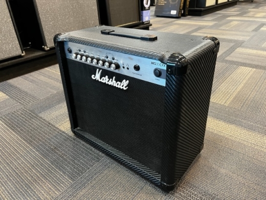 Gear Hunter | Marshall - MG30CFX