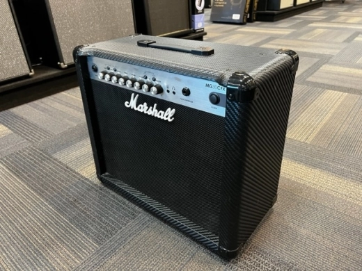 Marshall - MG30CFX 3