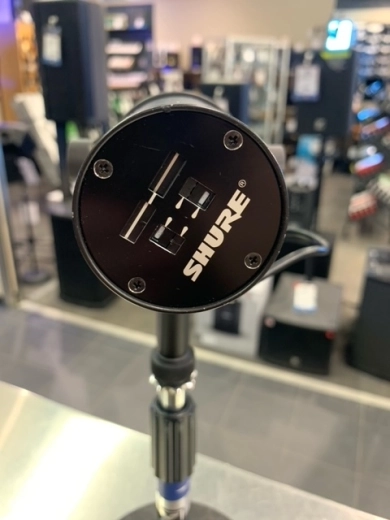 Shure - SM7B 2