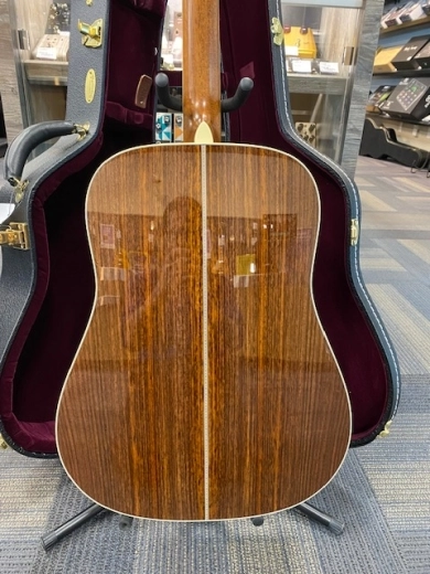 Martin Guitars - D-41 V18 4