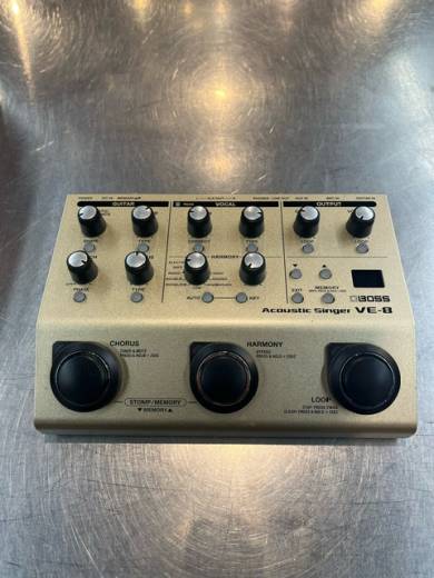 BOSS VE-8 Acoustic Singer Vocal Processor | Long & McQuade