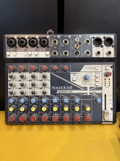 Soundcraft - NOTEPAD-12FX