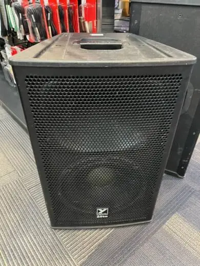 Store Special Product - Yorkville Sound - EF12P