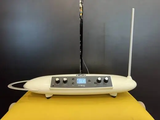 Moog - EW-THEREMINI-01