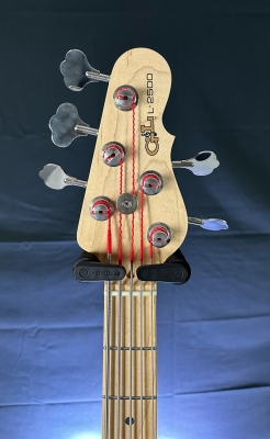 G&L  L-2500 5-string Bass in Blackburst 4
