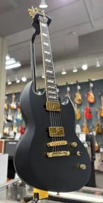 ESP Guitars - LTD Viper-1000 Electric Guitar - Vintage Black