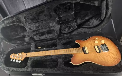 Ernie Ball Music Man - Axis Super Sport Electric Guitar with Case - Honey Pot Quilt 7