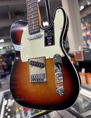 Store Special Product - Fender - American Ultra Luxe Vintage \