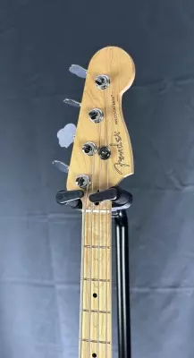 Fender - Player Precision Bass Maple - Black 2