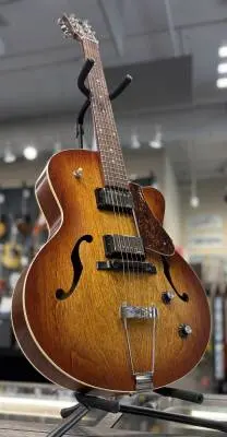 Godin Guitars - 5th Avenue CW Kingpin II HB Hollowbody Guitar - Cognac Burst