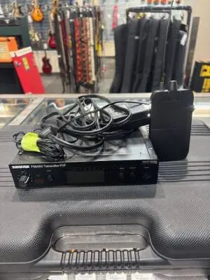 Shure PSM300 Wireless In-Ear System w/SE112-GR Earphones (H20)
