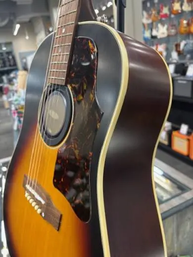 Epiphone - Inspired by Gibson J-45 - Aged Vintage Sunburst 2