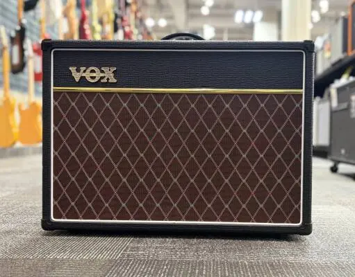 Vox - AC15C1 - 15 Watt 1x12 Tube Combo