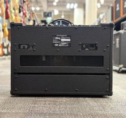 Vox - AC15C1 - 15 Watt 1x12 Tube Combo 2