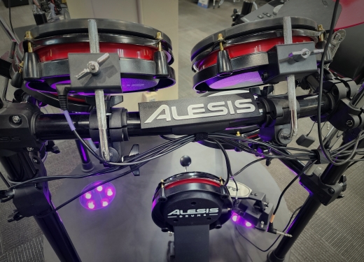 Alesis - Command X Mesh-Head 9-Piece Electronic Drum Kit 3