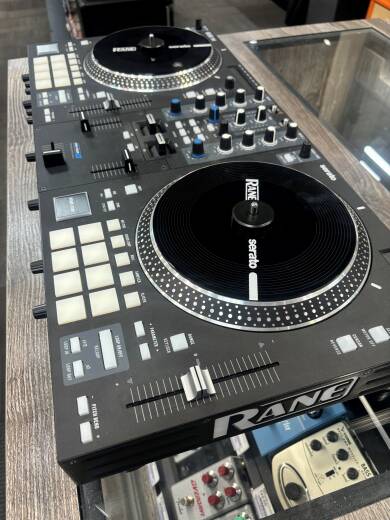 RANE ONE Professional Motorized DJ Controller