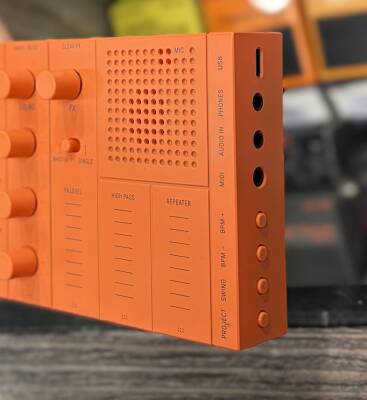 Yamaha Seqtrak Music Creation Station - Orange
