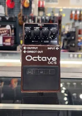 BOSS - OC-5 Octave Pedal