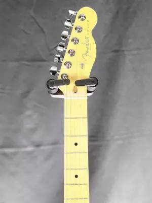 Fender - American Professional Telecaster Maple Fingerboard - 3-Colour Sunburst 2