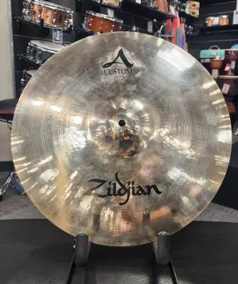 Zildjian - A Custom 16 Inch Crash