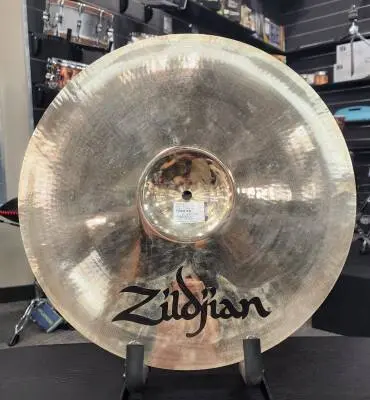Zildjian - A Custom 16 Inch Crash 2