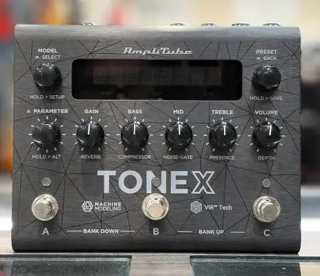 IK Multimedia - TONEX Pedal - Black
