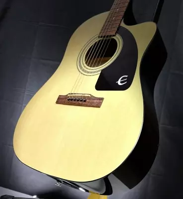 Epiphone - J-15EC Dreadnought Acoustic/Electric - Natural 2
